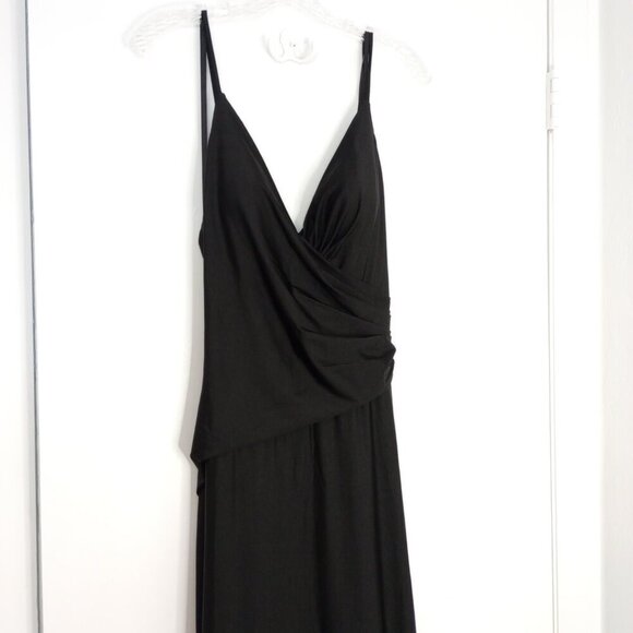 Glamour by Terani Couture Black Formal Gown - Picture 4 of 14